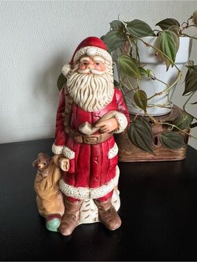Vintage-Style Red Santa Figurine Music Box